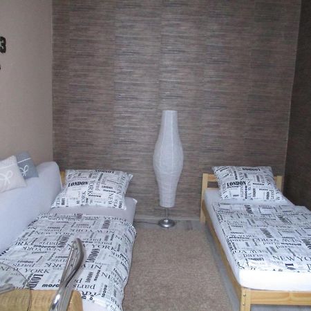 Ferencesek Apartman Pécs Extérieur photo