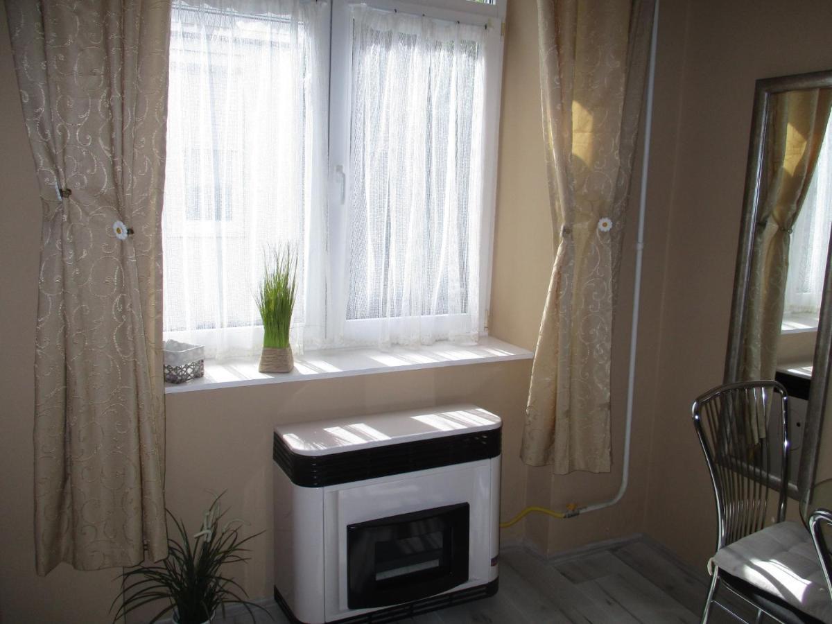 Ferencesek Apartman Pécs Extérieur photo