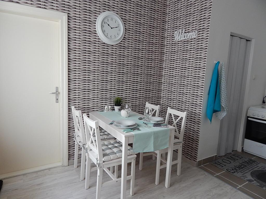 Ferencesek Apartman Pécs Extérieur photo