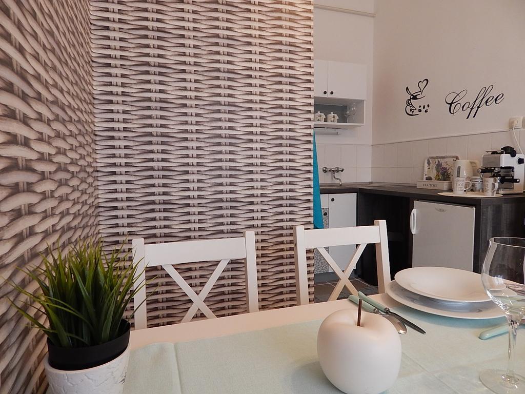 Ferencesek Apartman Pécs Extérieur photo