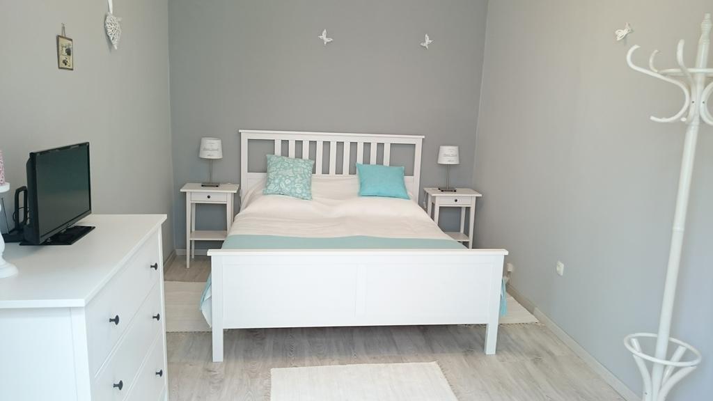 Ferencesek Apartman Pécs Extérieur photo